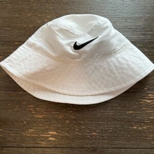 White Nike Bucket Hat